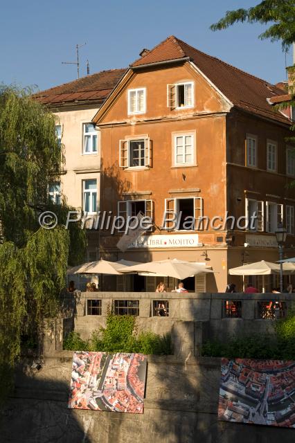 slovenie 14.JPG - Le long de la rivière Ljubljanica, Ljubljana, Slovénie
